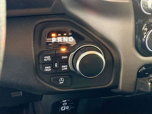 Certified 2025 RAM 1500 Big Horn AWD/4WD image 18
