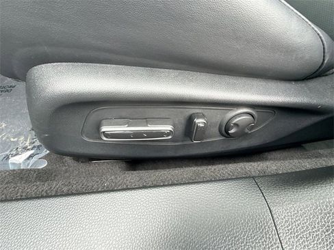 Certified 2025 Honda Accord Touring image 17