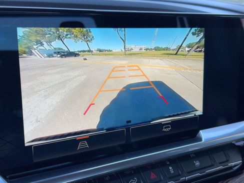 Used 2024 GMC Sierra 1500 Elevation image 26