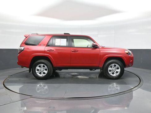 Certified 2024 Toyota 4Runner SR5 AWD/4WD image 8