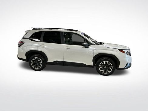 Certified 2025 Subaru Forester Premium AWD/4WD image 7