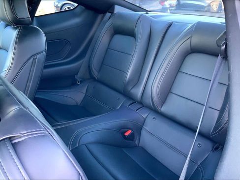 Used 2025 Ford Mustang GT Premium image 18