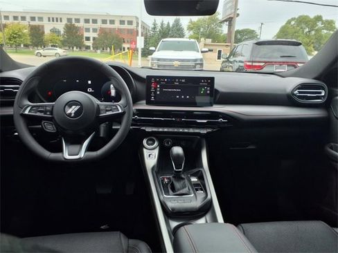 Used 2023 Dodge Hornet GT w/ GT Blacktop Package image 12