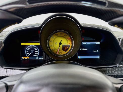 Certified 2015 Ferrari 458 Spider RWD image 11
