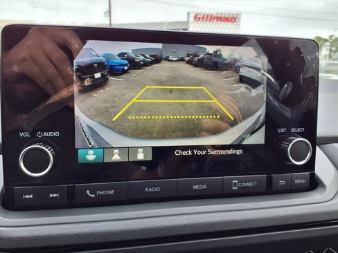 Certified 2025 Honda Accord LX image 5