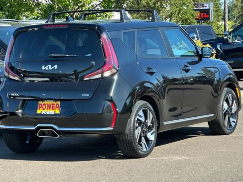 Used 2025 Kia Soul GT-Line FWD image 4