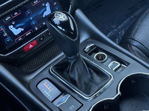 Used 2016 Maserati GranTurismo Sport RWD image 20