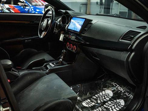 Used 2014 Mitsubishi Lancer Evolution MR image 12