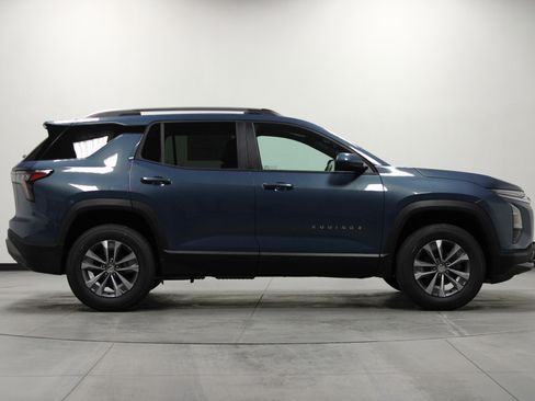 New 2026 Chevrolet Equinox LT w/ Convenience Package II image 3