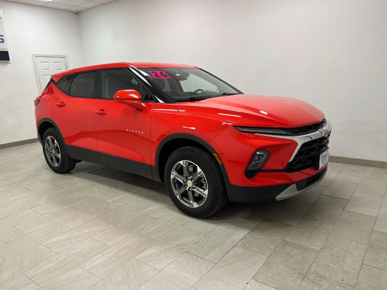 Used 2026 Chevrolet Blazer LT FWD image 6