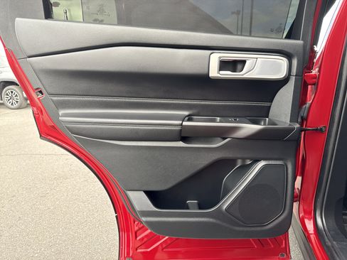 Used 2020 Ford Explorer ST w/ ST High-Performance Pack image 34