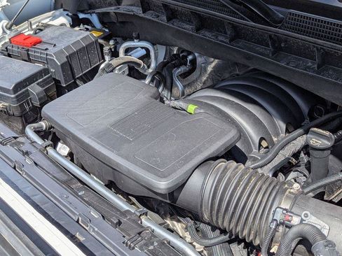 Used 2025 GMC Sierra 1500 SLT AWD/4WD image 37