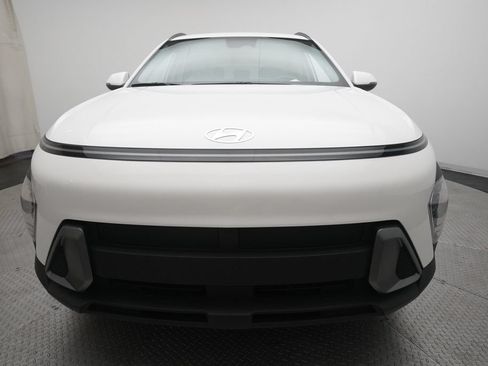 Used 2024 Hyundai Kona SEL AWD/4WD image 21