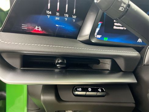 New 2026 Chevrolet Corvette Stingray Coupe w/ 1LT image 18