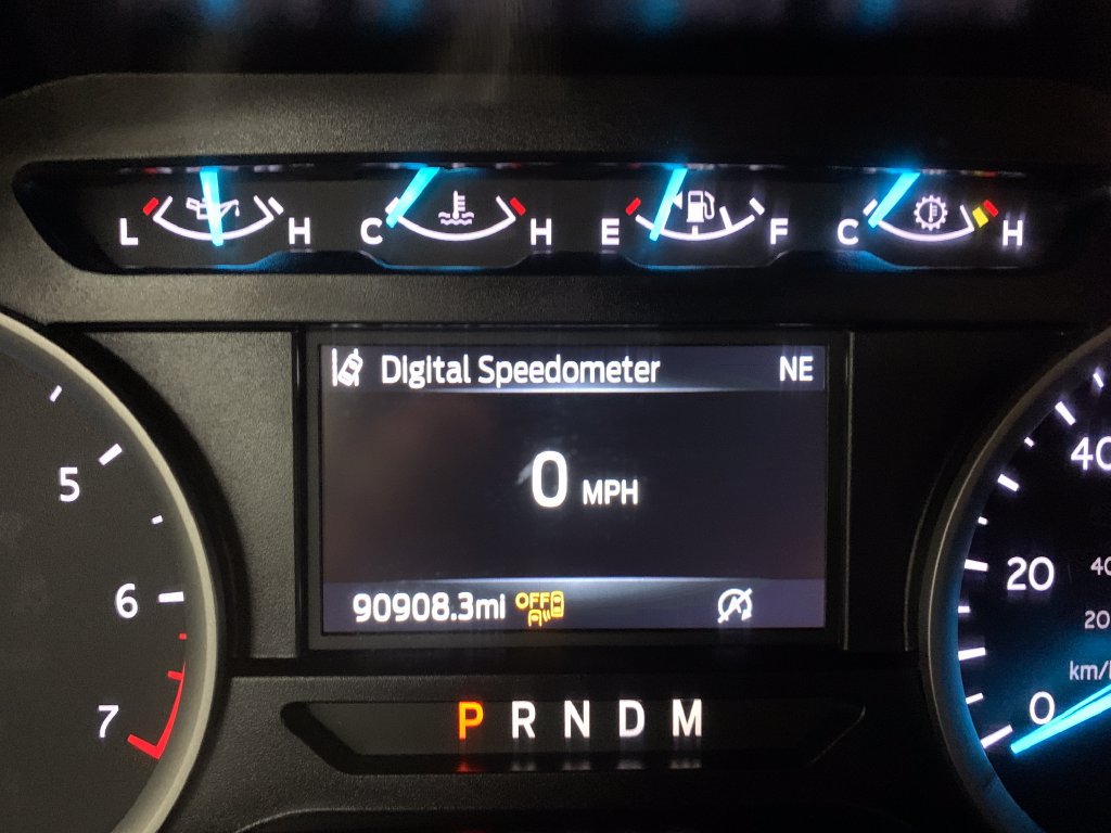 Used 2021 Ford Expedition XLT w/ Black Accent Package AWD/4WD image 32