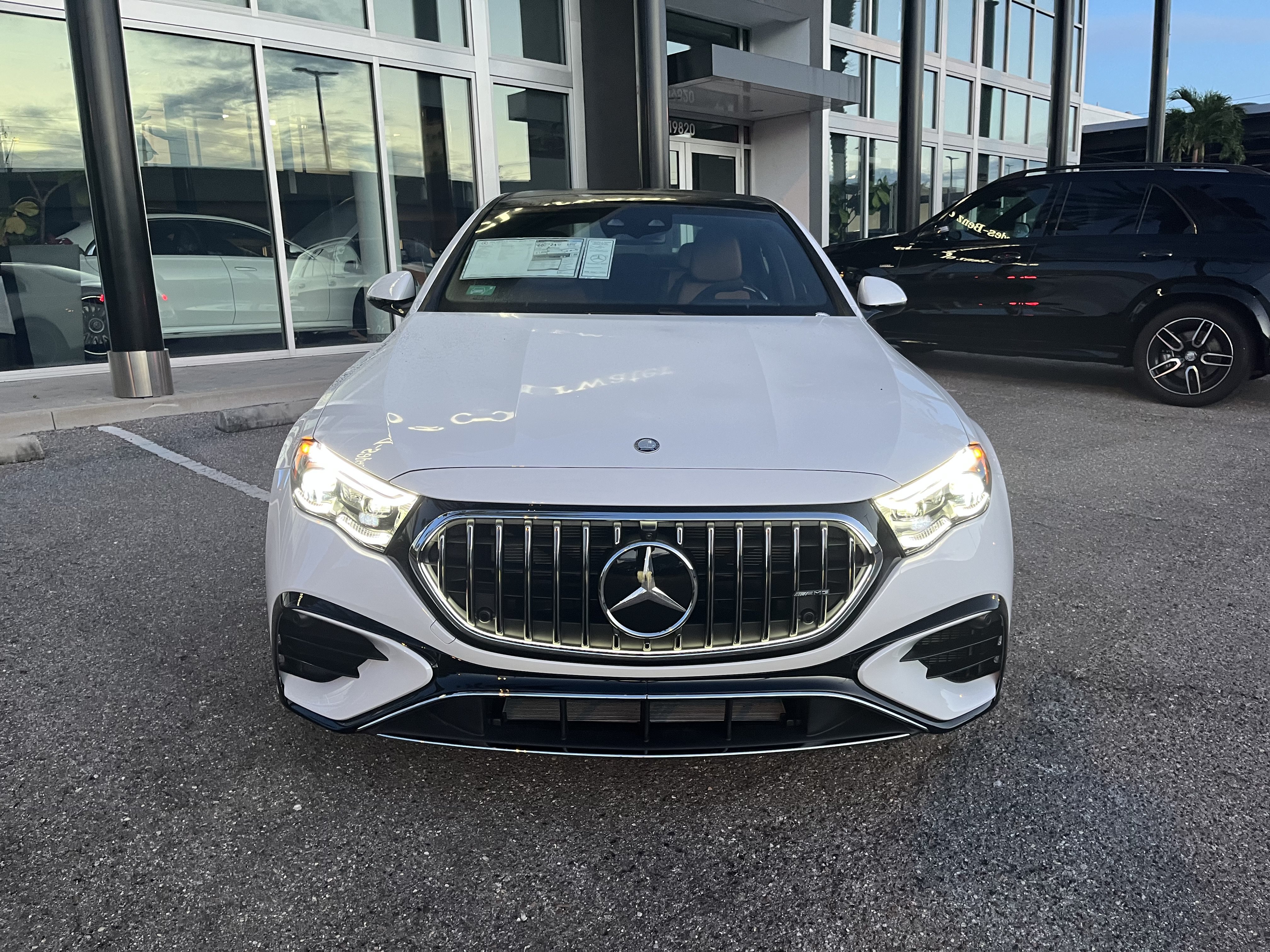 New 2026 Mercedes-Benz E 53 AMG e 4MATIC Sedan image 10