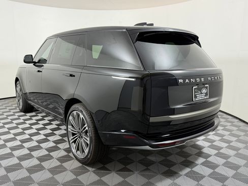 New 2026 Land Rover Range Rover Long Wheelbase SE AWD/4WD image 3