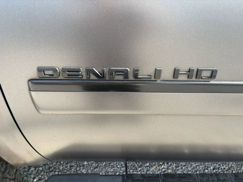 Used 2011 GMC Sierra 3500 Denali AWD/4WD image 29