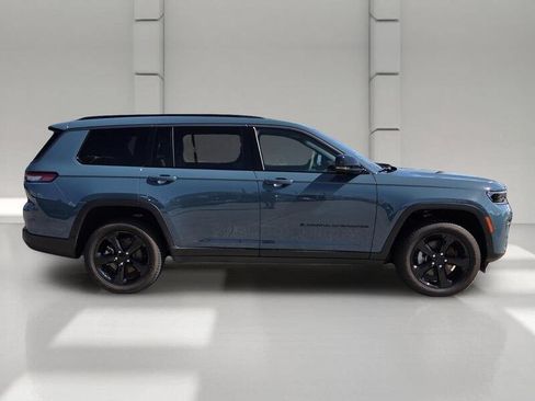Certified 2026 Jeep Grand Cherokee L Limited w/ Limited Altitude Package RWD image 6