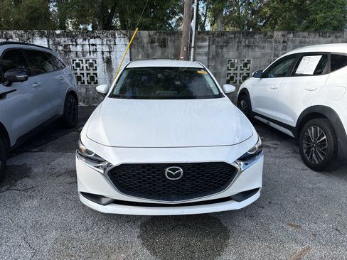 Used 2021 MAZDA MAZDA3 s FWD image 2