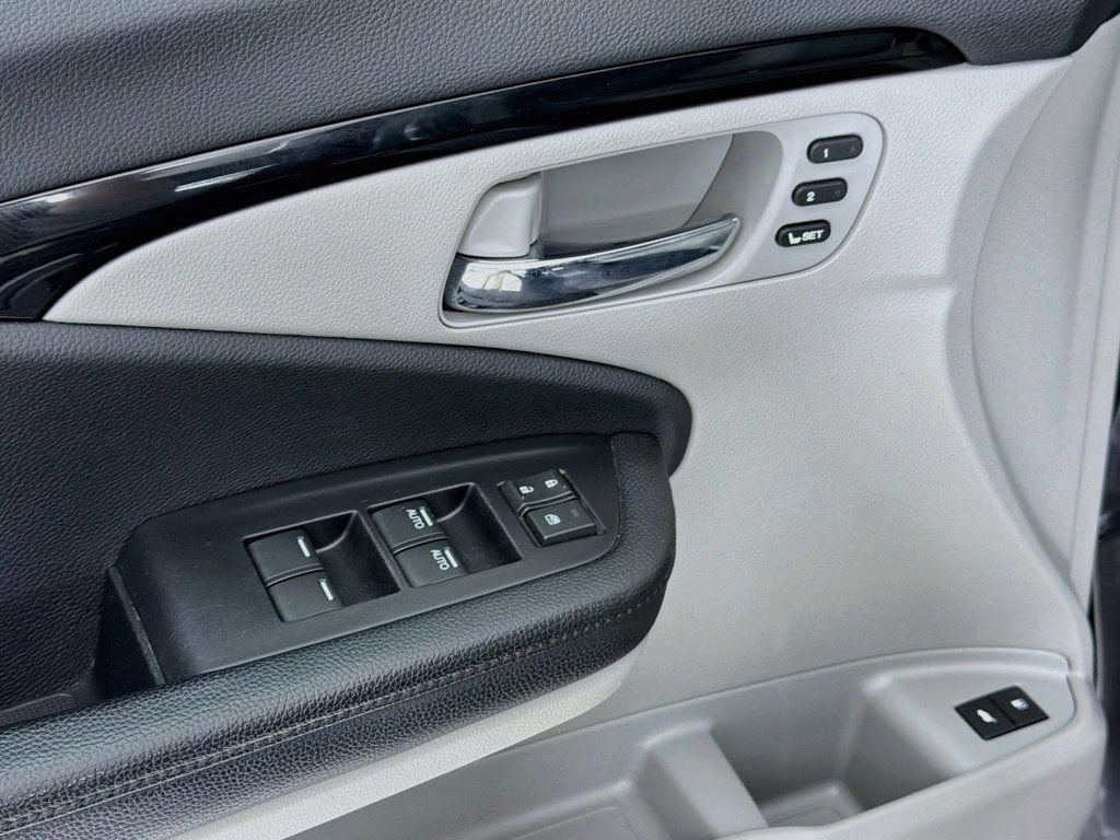 Used 2019 Honda Pilot Elite image 18
