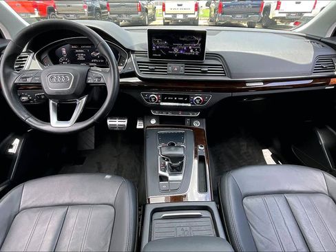 Used 2020 Audi Q5 2.0T Premium Plus w/ Premium Plus Package image 16