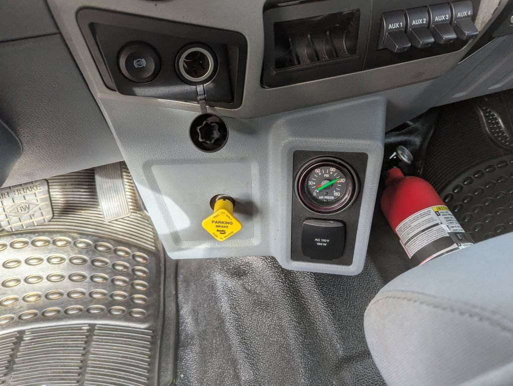 Used 2019 Ford F650 2WD SuperCab Super Duty image 23