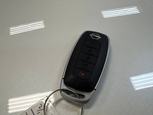 Used 2023 Nissan Pathfinder SL w/ SL Premium Package AWD/4WD image 36