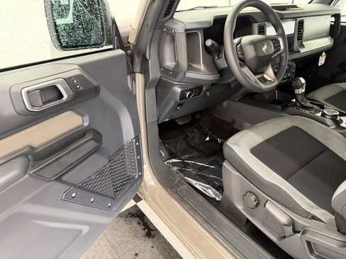 New 2026 Ford Bronco 2-Door AWD/4WD image 23