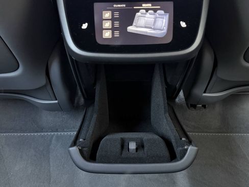 Used 2023 Lucid Air Pure AWD/4WD image 35