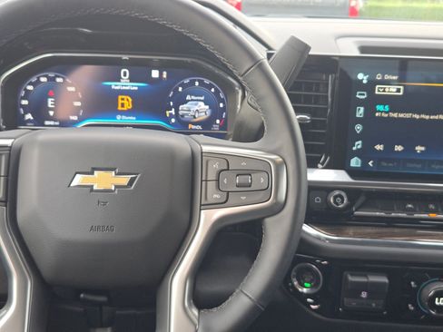 Certified 2023 Chevrolet Silverado 1500 LT w/ Texas Edition Plus RWD image 19