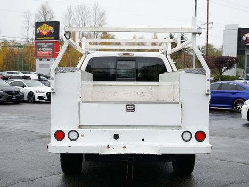 Used 2014 Ford F350 Lariat w/ Lariat Interior Package image 4