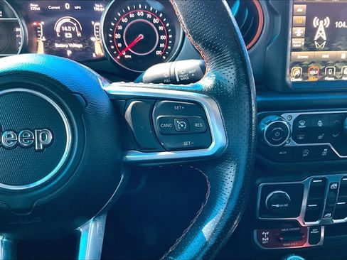 Used 2022 Jeep Gladiator Mojave w/ Cold Weather Group AWD/4WD image 24