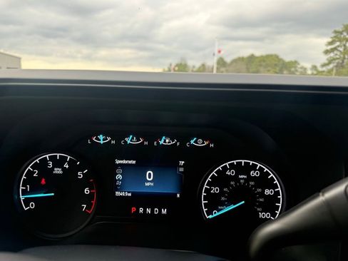 Used 2025 Ford F350 XLT w/ FX4 Off-Road Package image 24