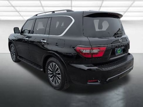 Used 2022 Nissan Armada SL w/ Midnight Edition Package image 2