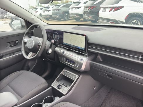 New 2025 Hyundai Kona SEL FWD image 29