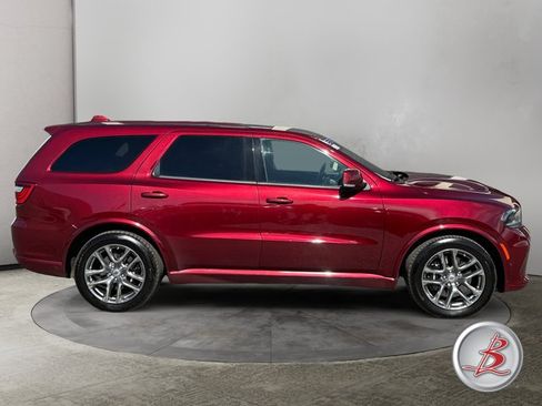 Used 2022 Dodge Durango R/T w/ Tow 'N Go Group AWD/4WD image 8