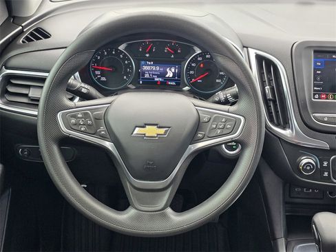 Used 2022 Chevrolet Equinox LT image 15