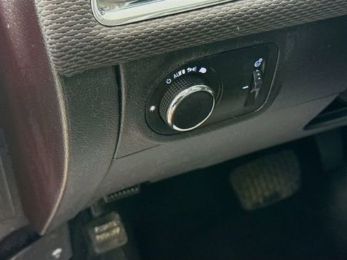 Used 2017 Chevrolet Cruze LS image 11