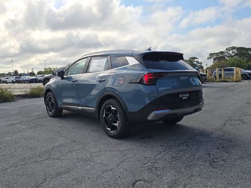 New 2026 Kia Sportage EX image 6