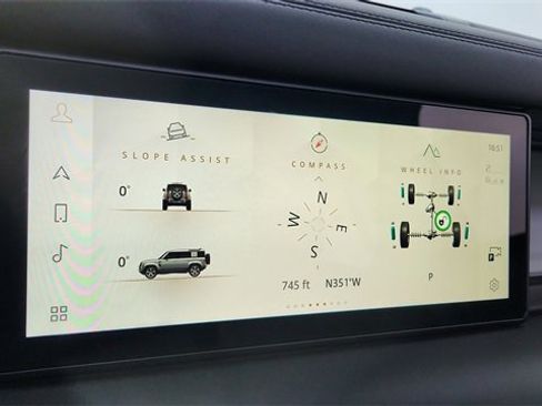 Used 2024 Land Rover Defender 110 S image 46