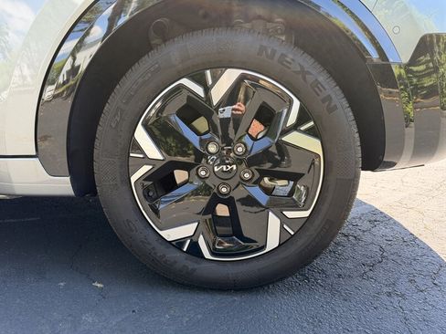 Used 2023 Kia Niro Wave FWD image 20