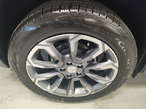 New 2026 GMC Terrain Elevation w/ Elevation Premium Package image 3