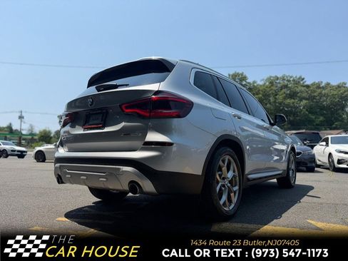 Used 2021 BMW X3 xDrive30e AWD/4WD image 9