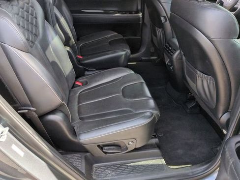 Used 2021 Hyundai Palisade Limited image 36