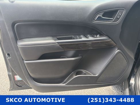 Used 2022 GMC Canyon Elevation w/ Elevation Premium Package RWD image 12