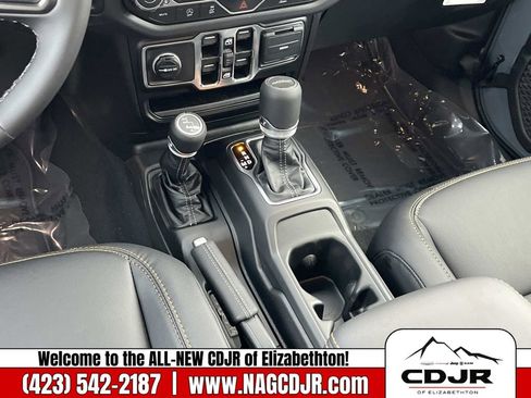 New 2026 Jeep Gladiator Sport image 14