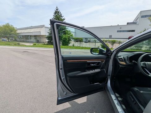 Used 2018 Honda CR-V EX image 14