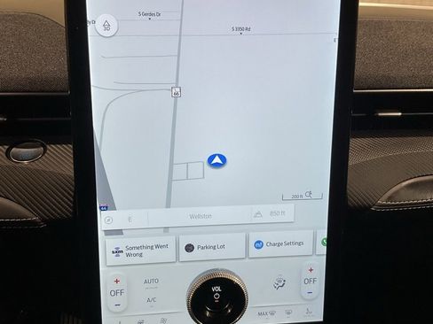 Used 2025 Ford Mustang Mach-E Premium image 17