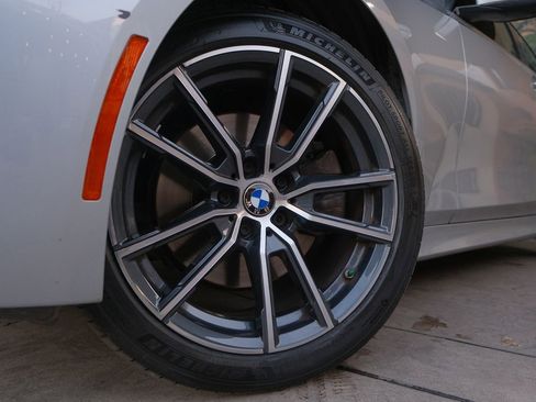 Used 2019 BMW 330i Sedan w/ Driving Assistance Package image 52